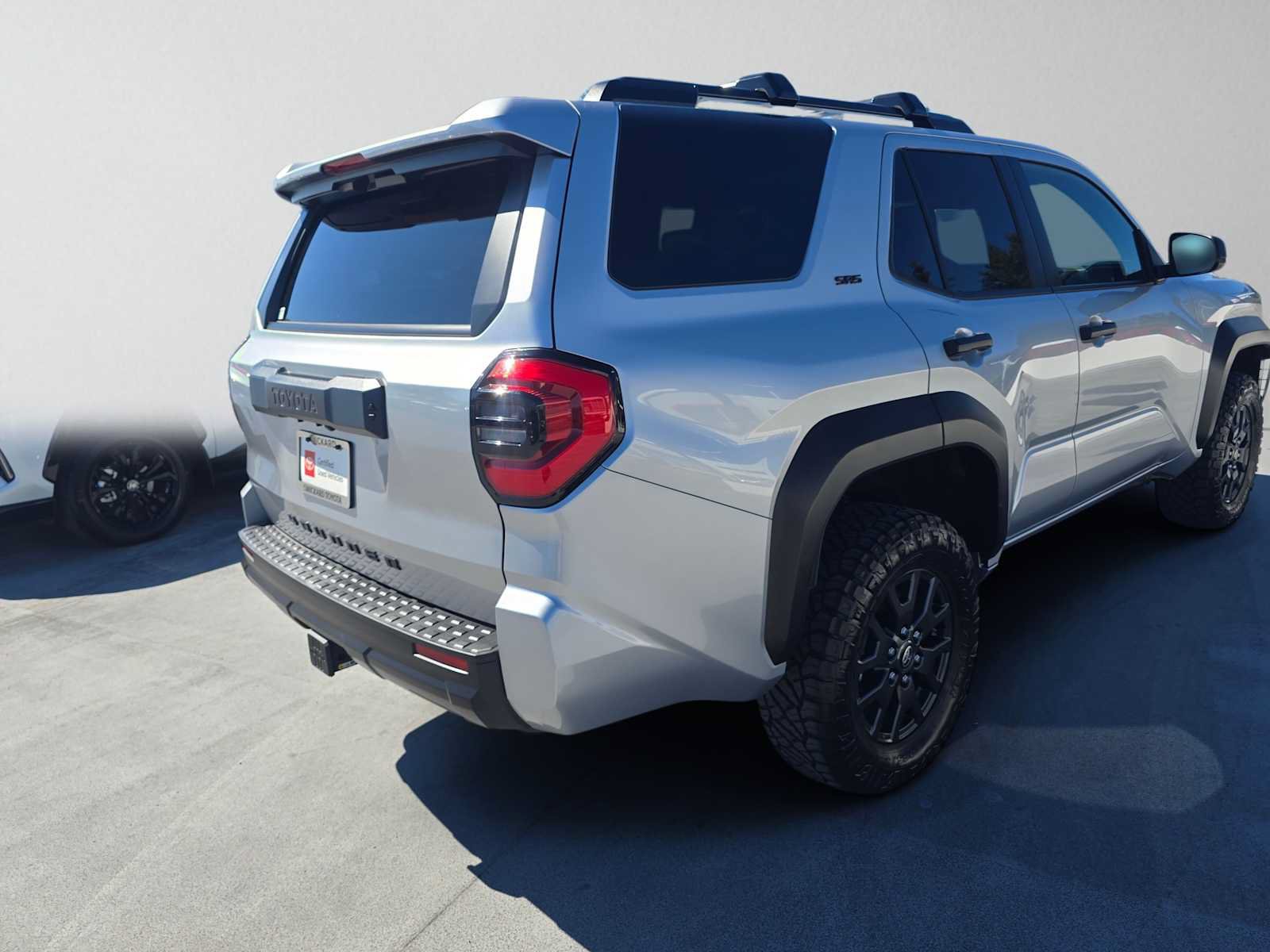 Certified 2025 Toyota 4Runner SR5 AWD/4WD image 3