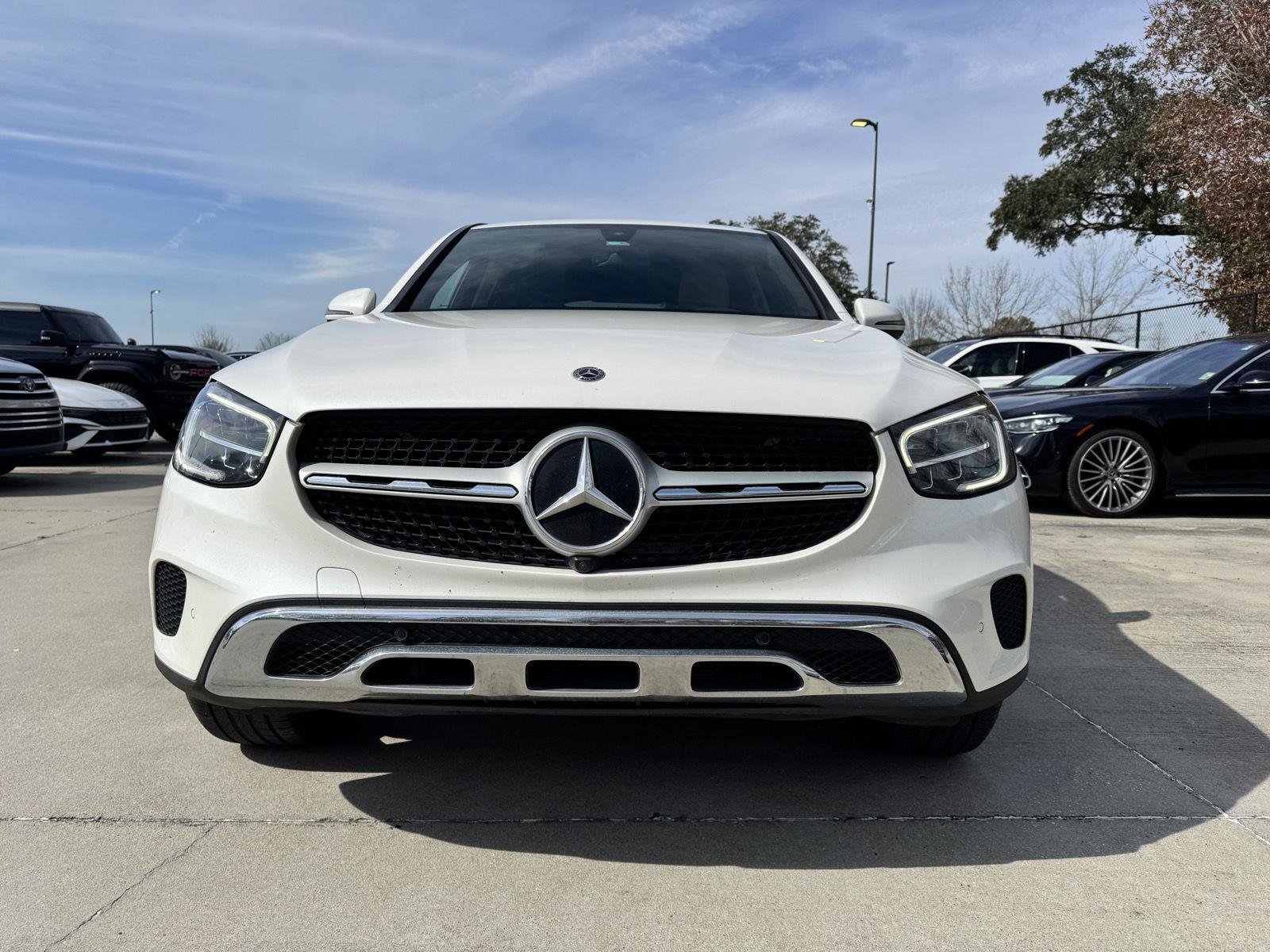 Used 2020 Mercedes-Benz GLC 300 4MATIC Coupe image 2