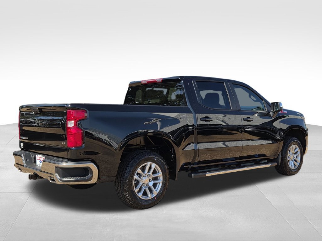 New 2026 Chevrolet Silverado 1500 LT w/ Z71 Off-Road Package AWD/4WD image 6