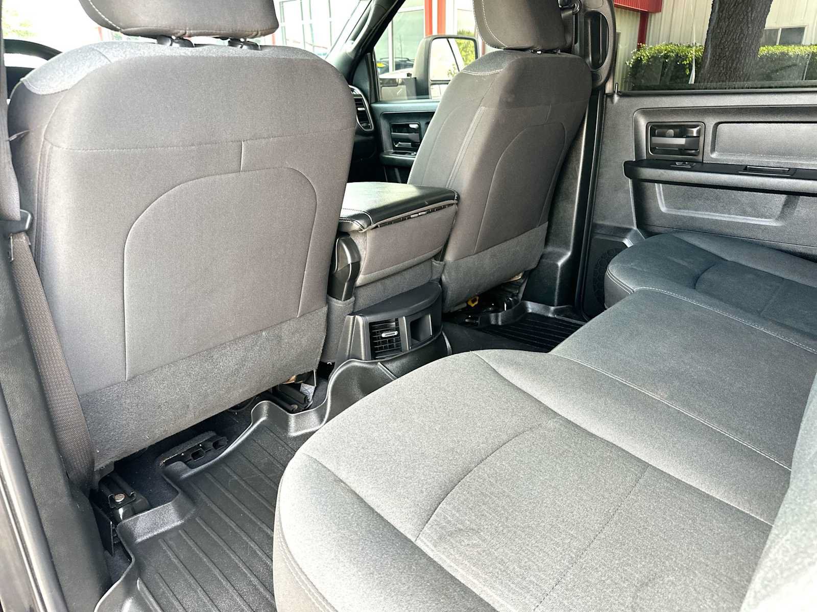 Used 2024 RAM 3500 Tradesman AWD/4WD image 24