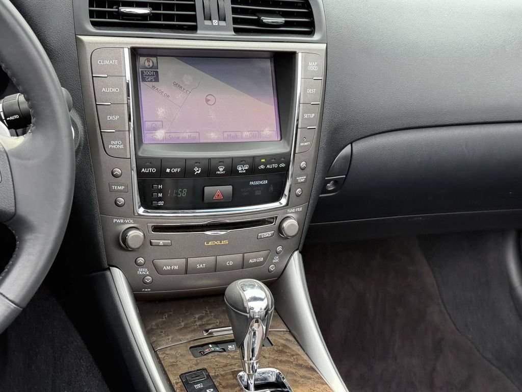 Used 2010 Lexus IS 350C RWD image 19