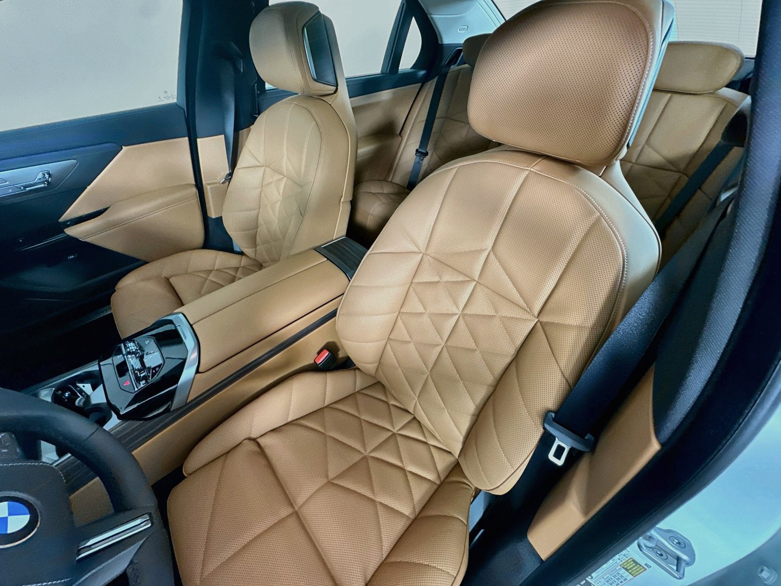 New 2027 BMW 740i xDrive AWD/4WD image 33