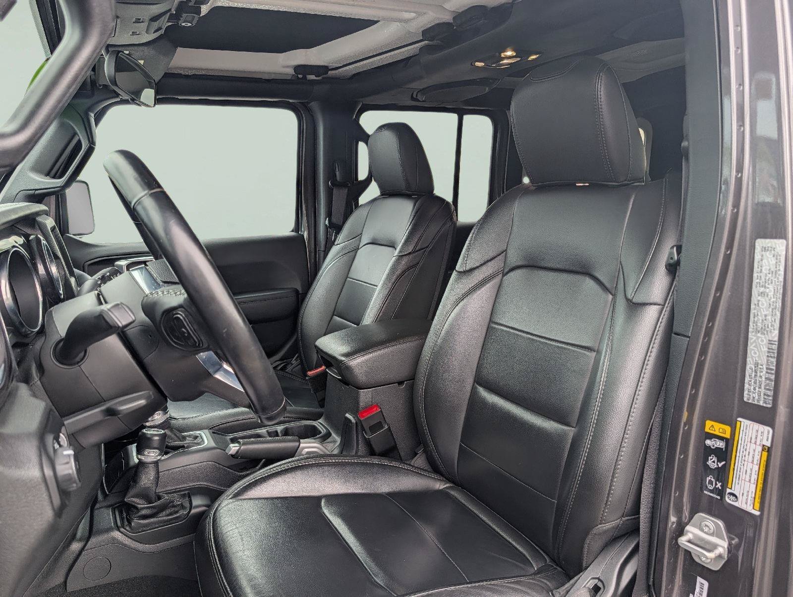 Used 2021 Jeep Wrangler Unlimited Sahara AWD/4WD image 10