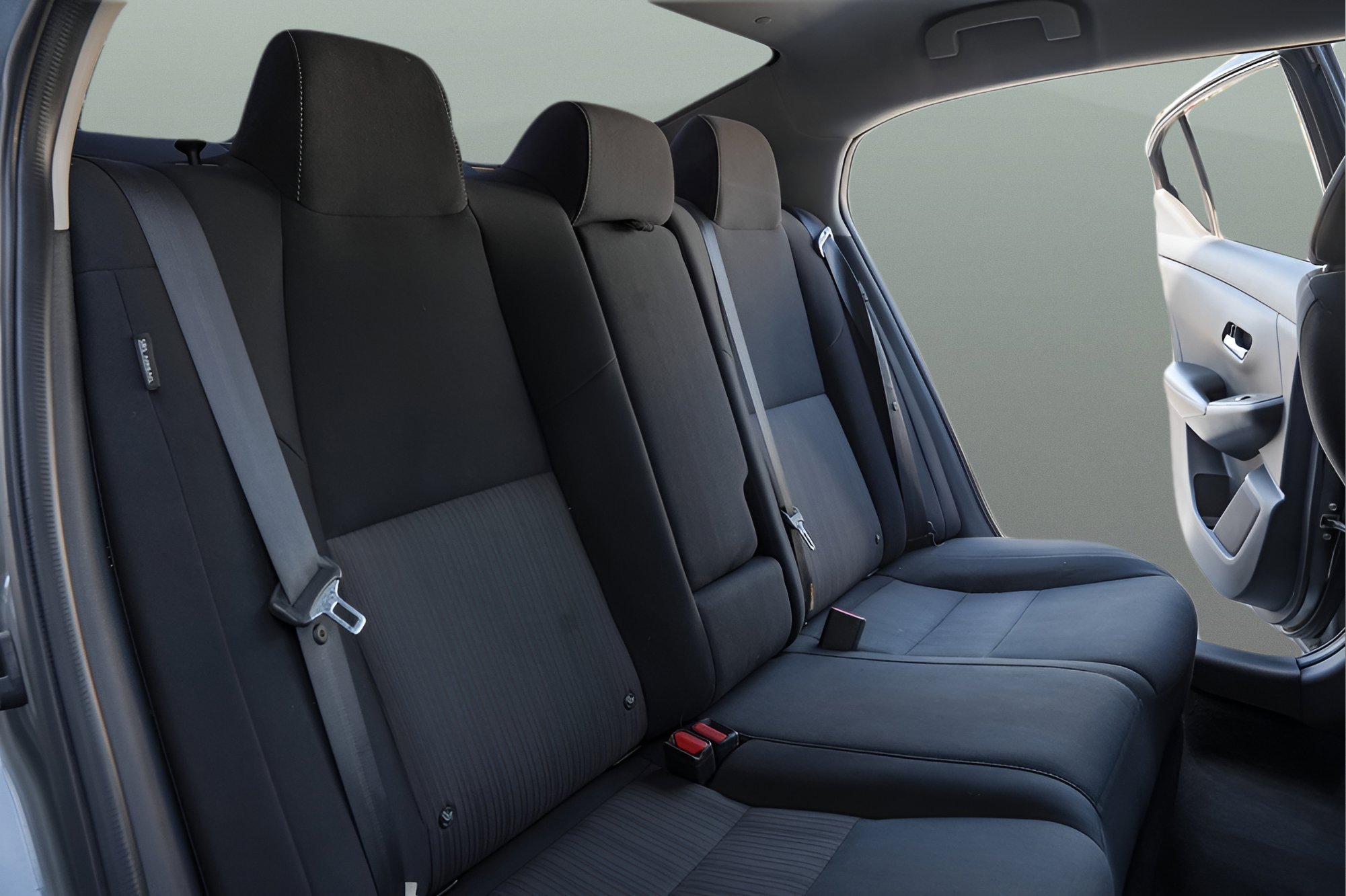 Used 2021 Nissan Sentra SV FWD image 15