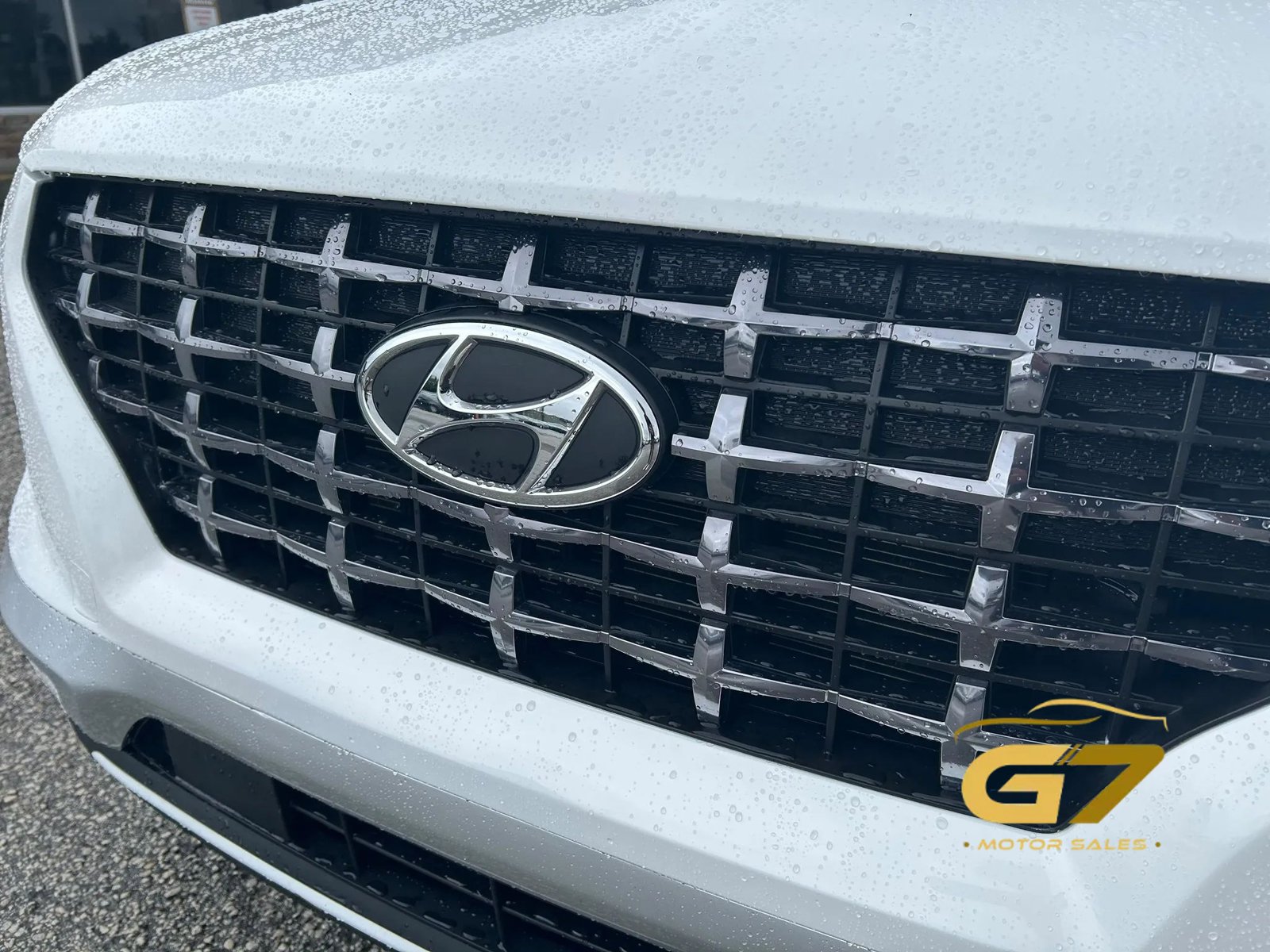 Used 2025 Hyundai Venue Limited FWD image 26