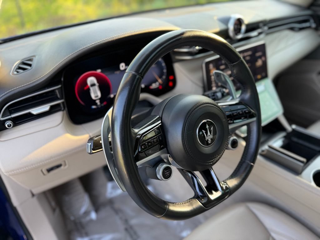Used 2023 Maserati Grecale GT AWD/4WD image 19