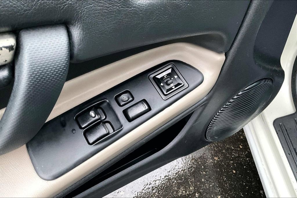 Used 2003 Mitsubishi Eclipse GS image 38