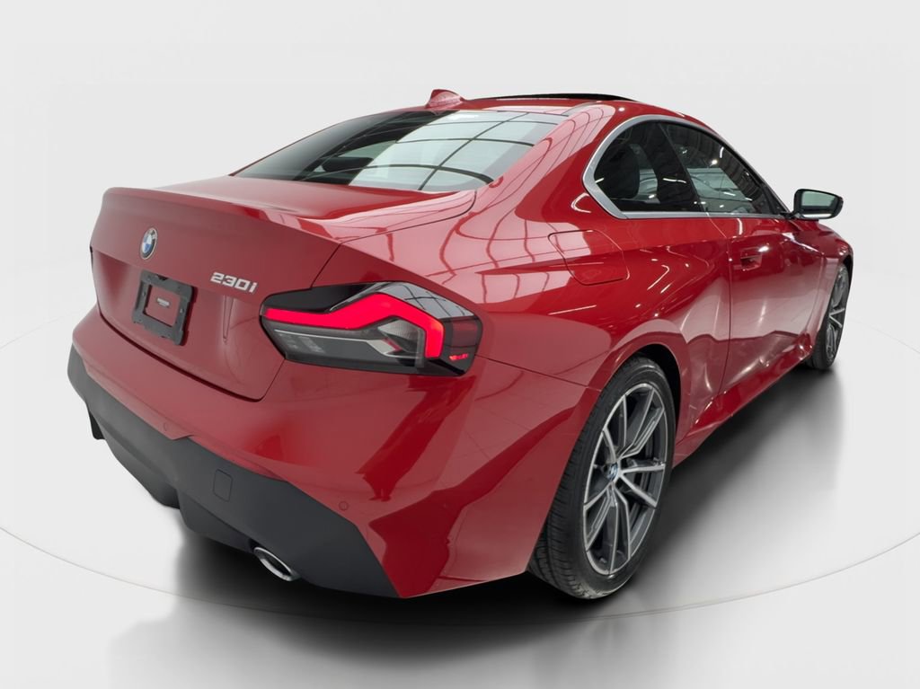 Used 2022 BMW 230i Coupe w/ Convenience Package RWD image 7