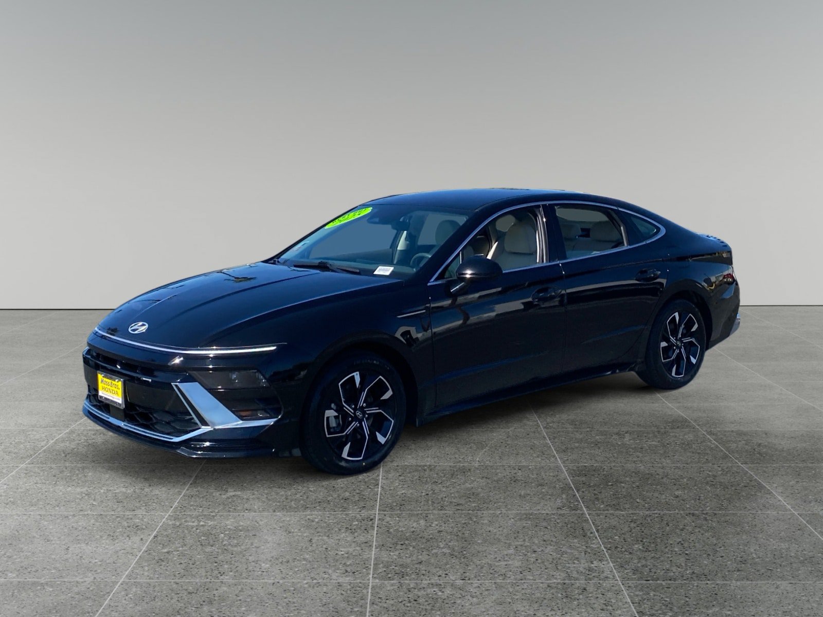 Used 2025 Hyundai Sonata SEL FWD image 1