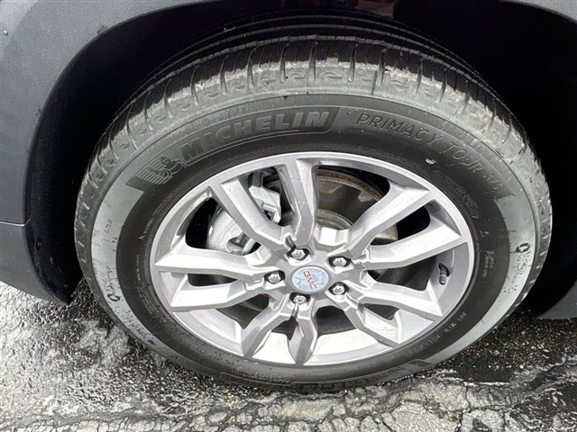 Certified 2024 GMC Terrain SLT FWD image 32