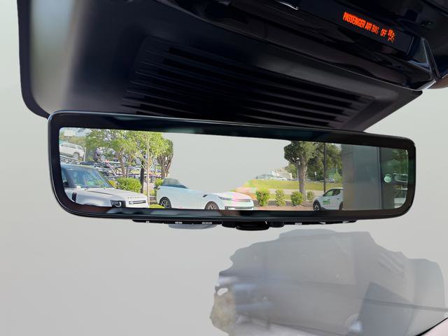 Certified 2024 Land Rover Range Rover SV AWD/4WD image 21