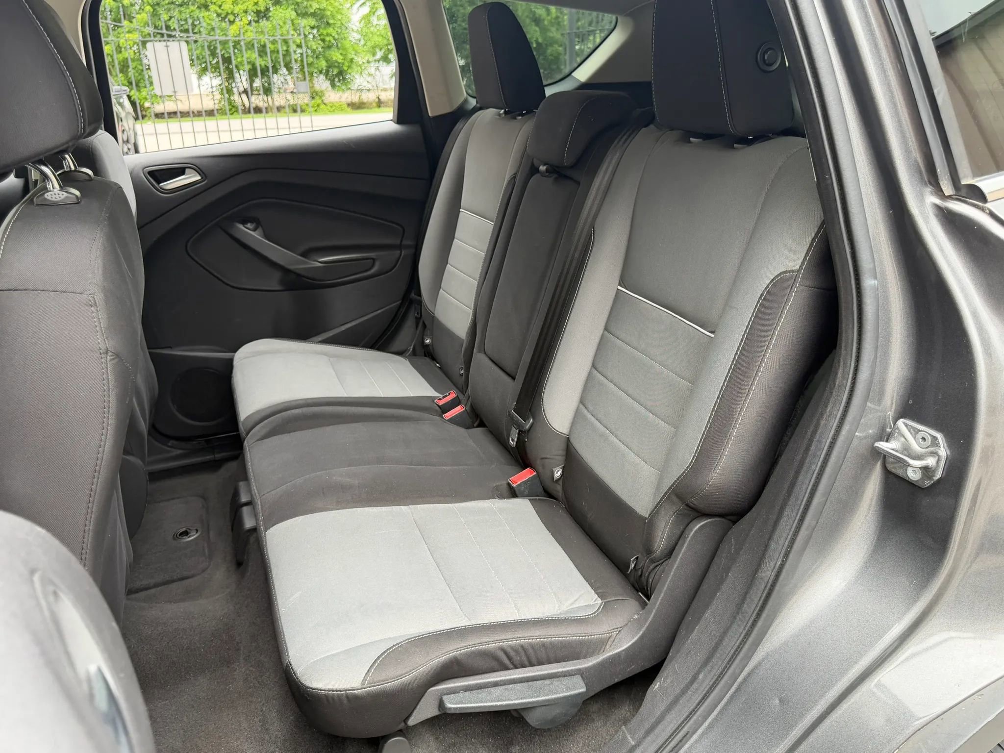 Used 2014 Ford Escape SE FWD image 10