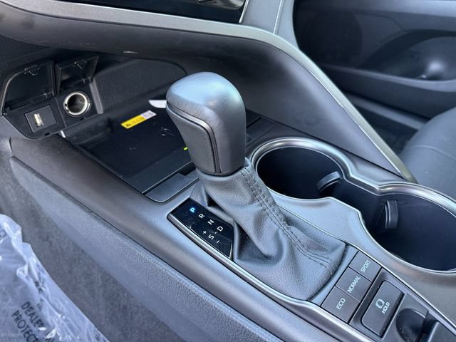 Used 2024 Toyota Camry XSE w/ Navigation Package FWD image 21
