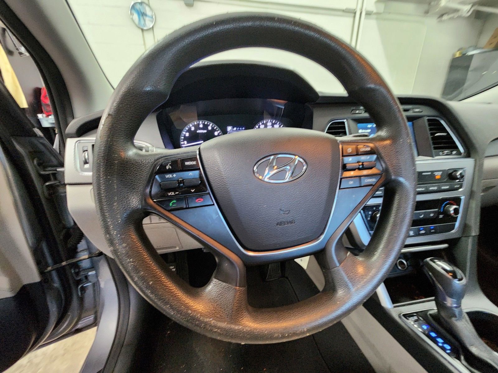 Used 2017 Hyundai Sonata SE image 11