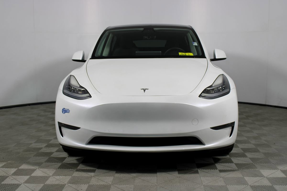 Used 2021 Tesla Model Y Long Range AWD/4WD image 29