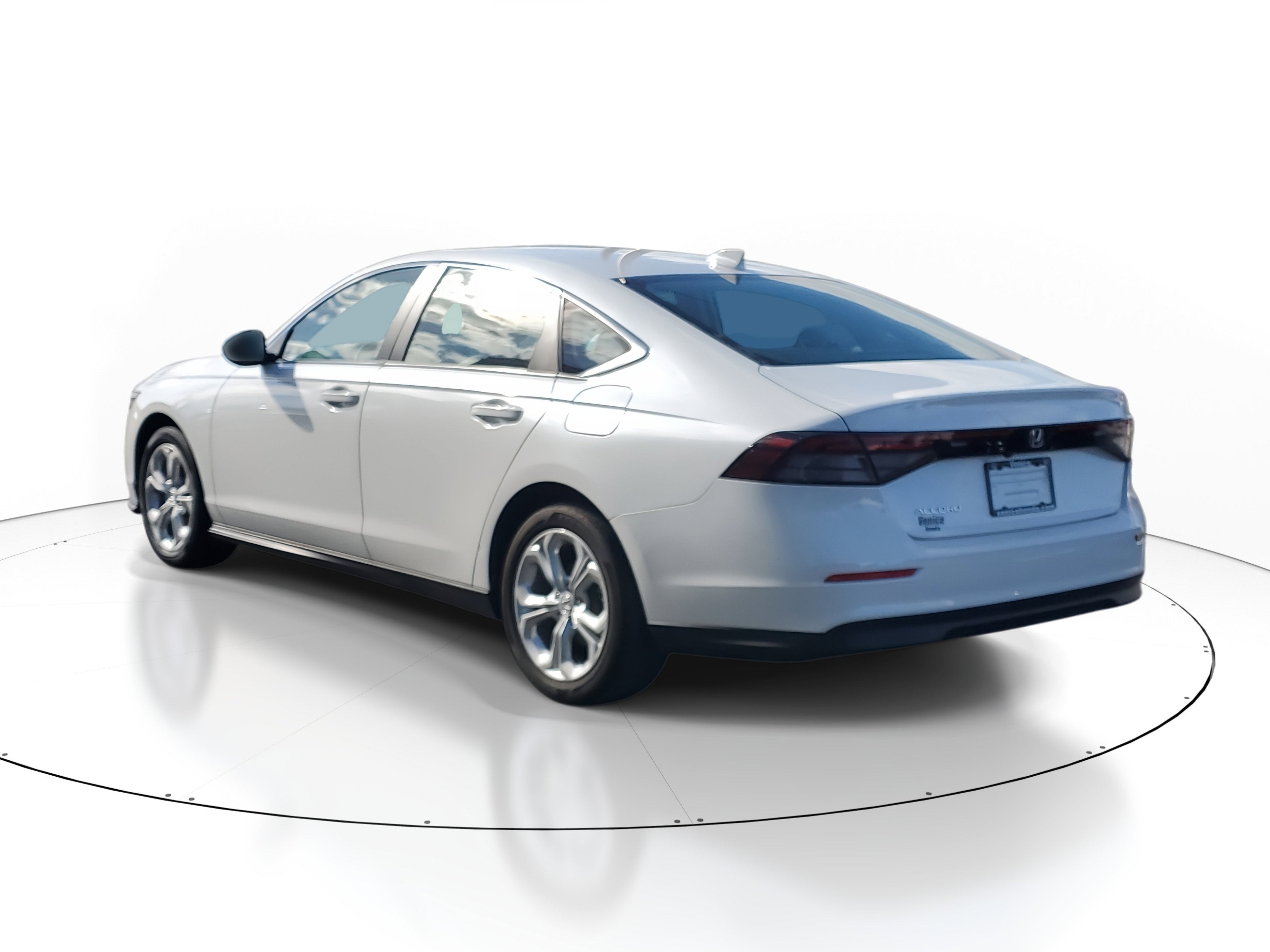 Used 2024 Honda Accord LX image 6