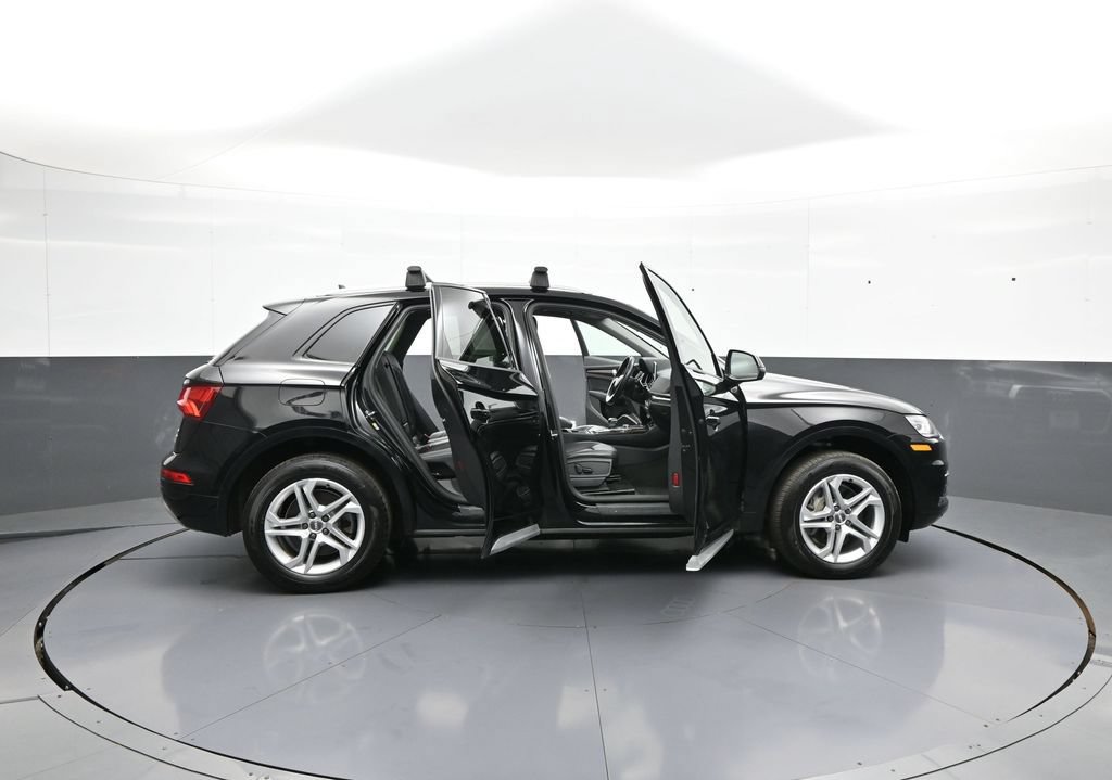 Used 2018 Audi Q5 2.0T Premium AWD/4WD image 44