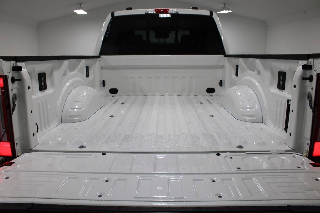 New 2026 Ford F250 Platinum image 22