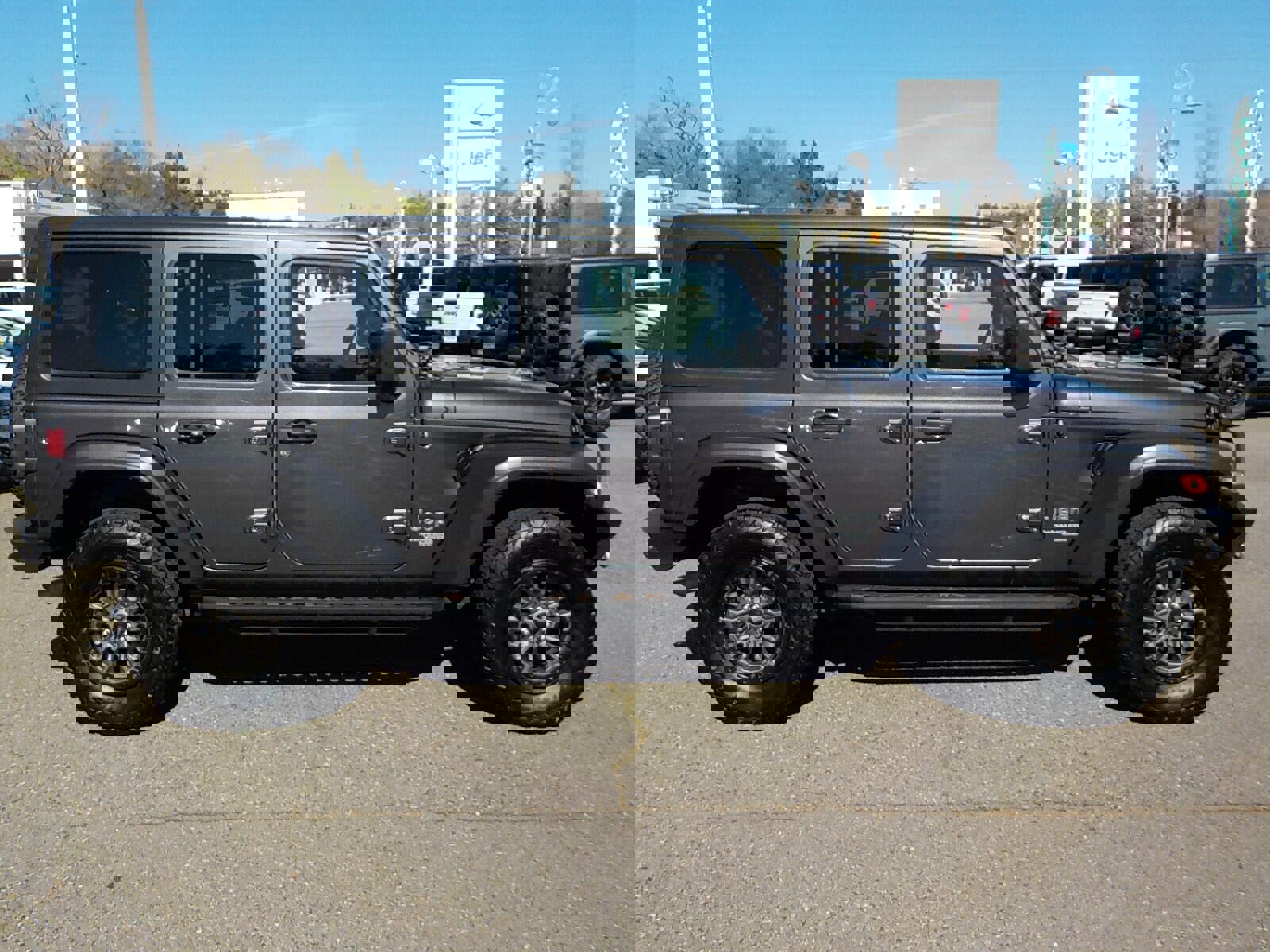 Used 2020 Jeep Wrangler Unlimited Sport S image 24