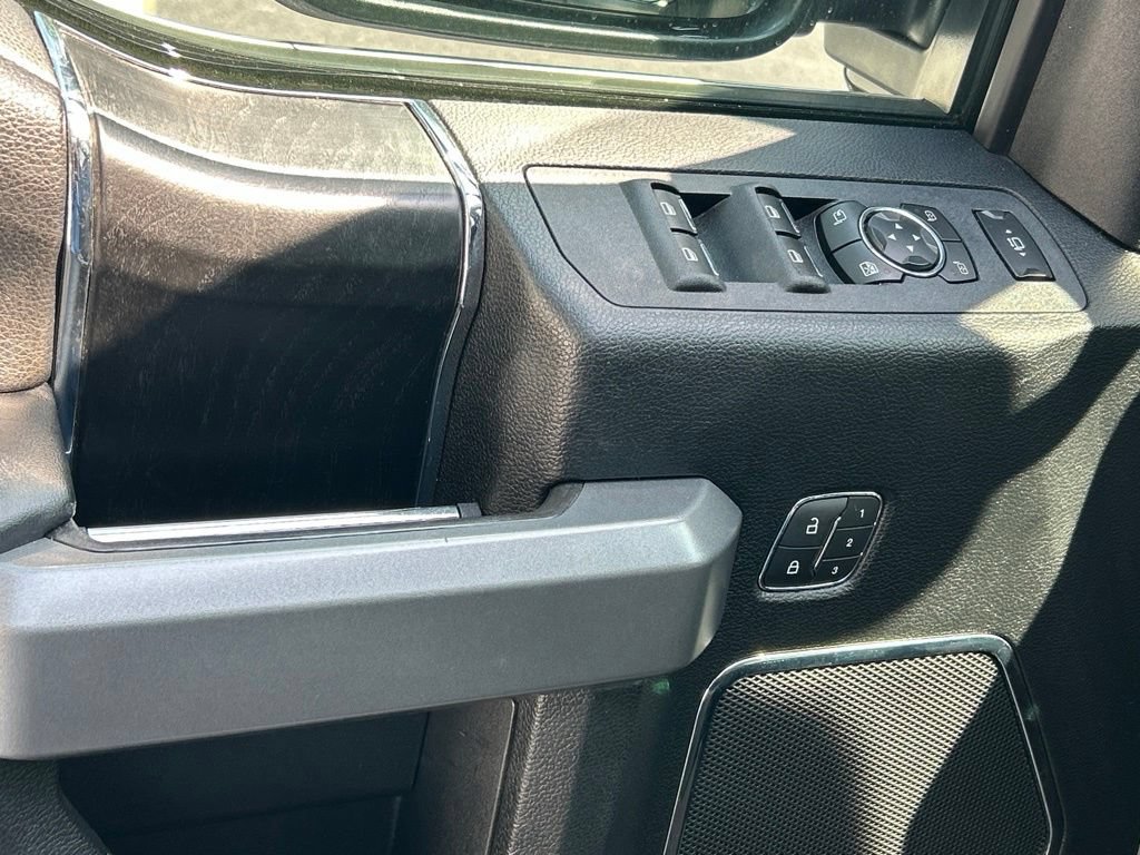 Used 2019 Ford F450 Platinum w/ Platinum Ultimate Package AWD/4WD image 18