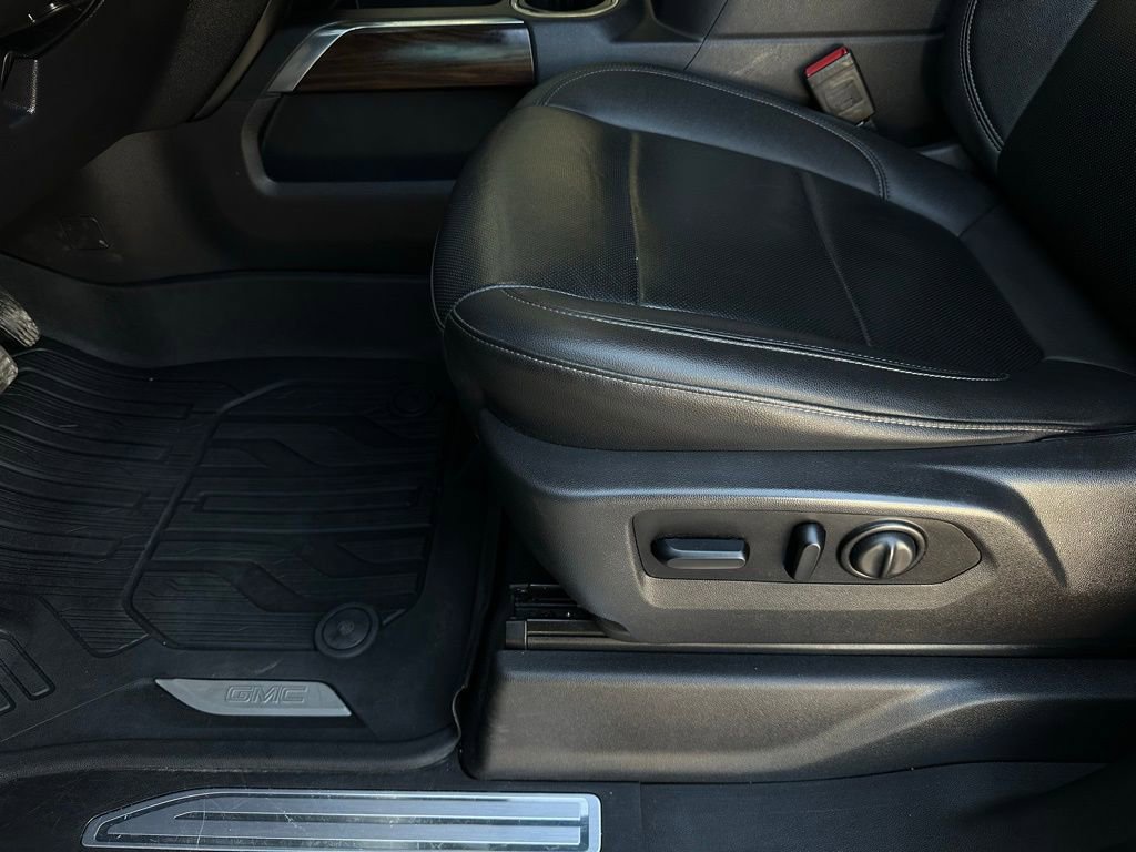Used 2021 GMC Sierra 1500 SLT image 12