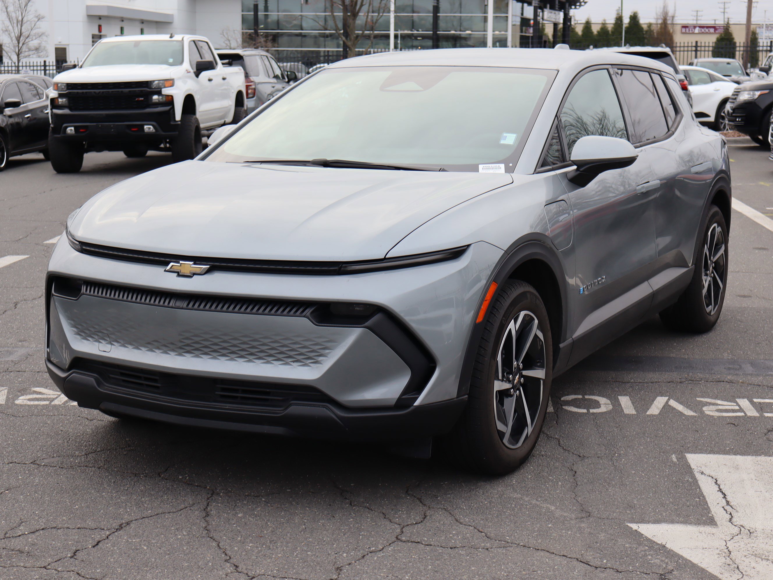 Used 2025 Chevrolet Equinox EV LT image 5