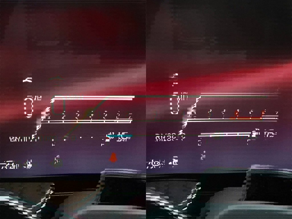 Used 2025 Cadillac Escalade Sport Platinum w/ LPO, ONYX Package image 20