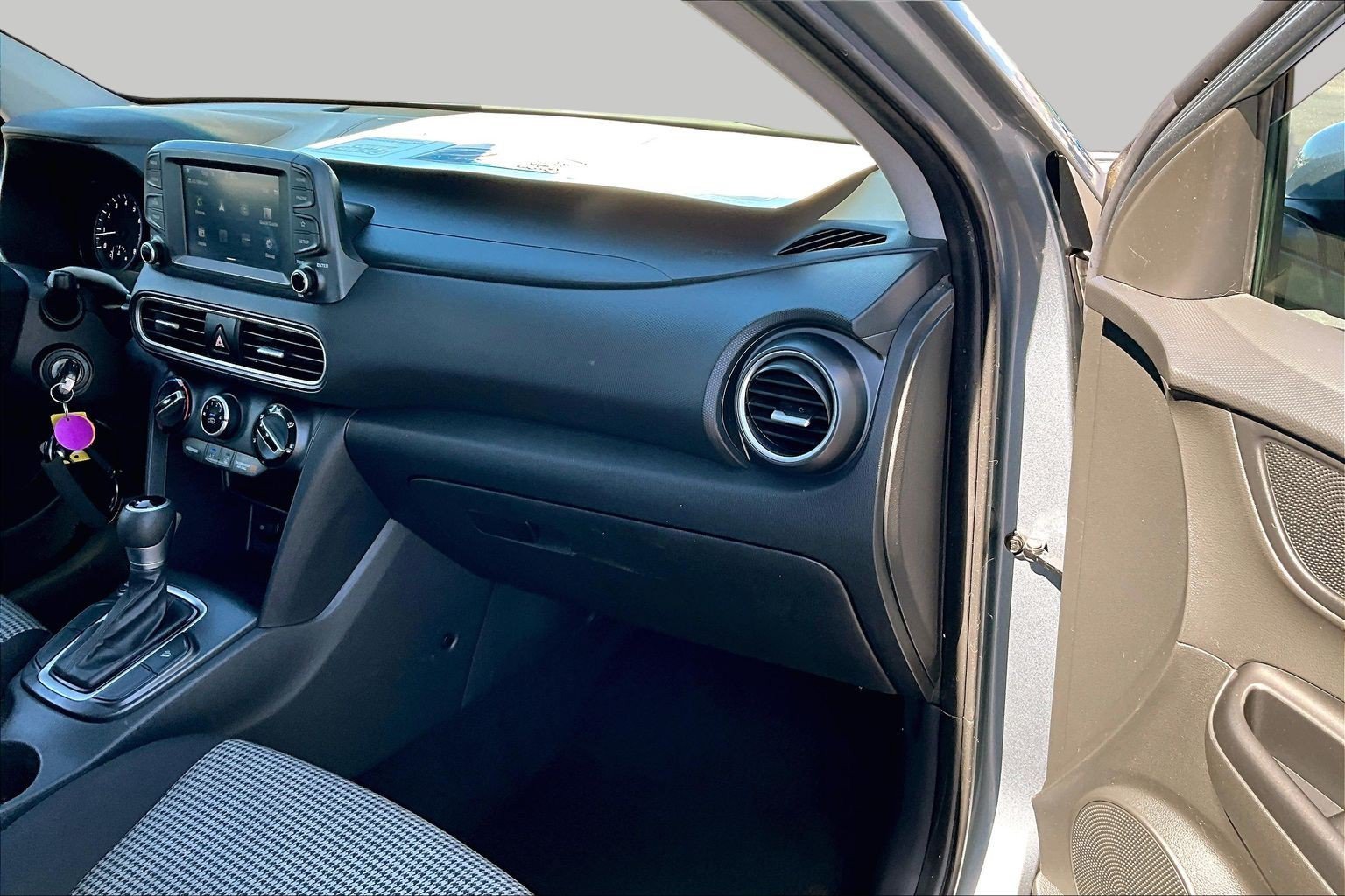 Used 2019 Hyundai Kona SE FWD image 15