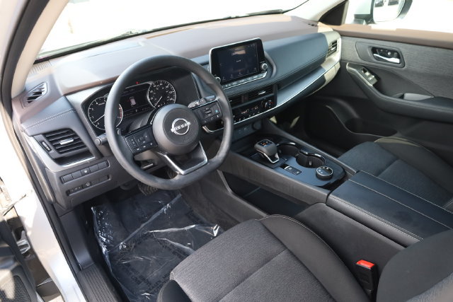 Certified 2023 Nissan Rogue SV AWD/4WD image 12