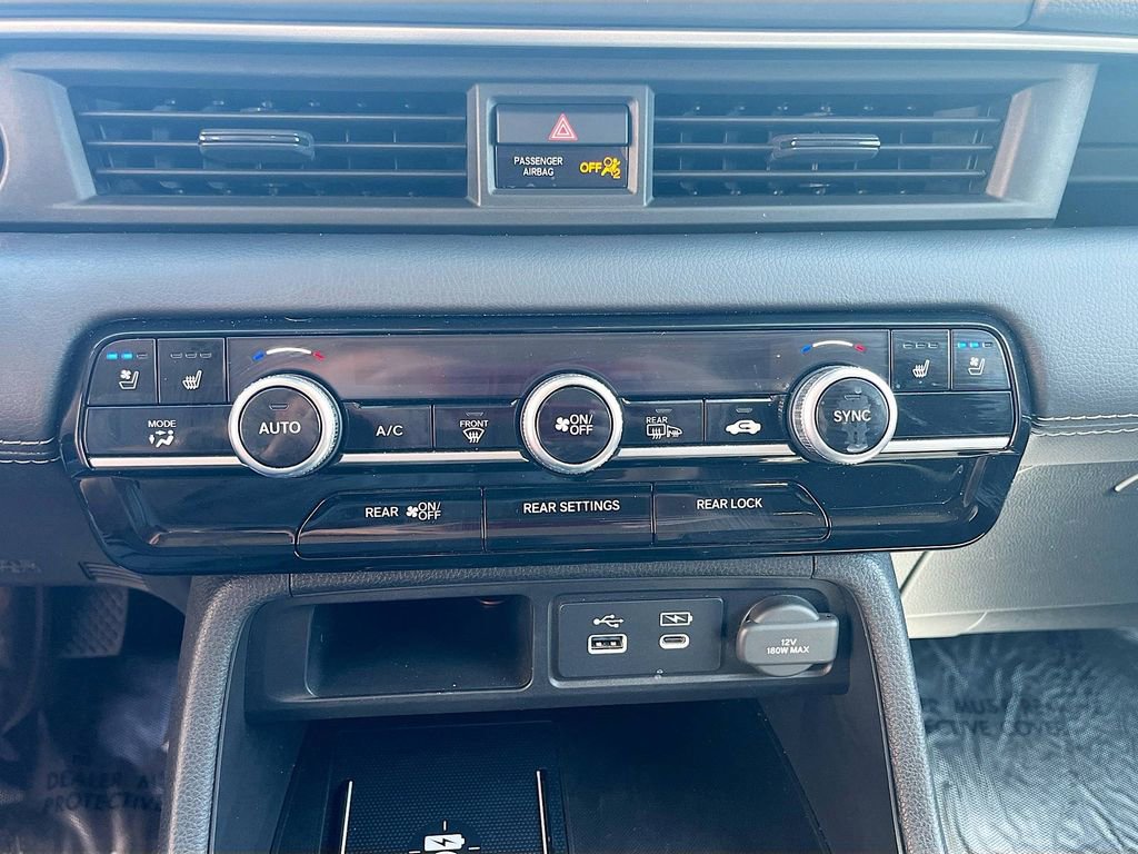 Used 2023 Honda Pilot Elite image 16