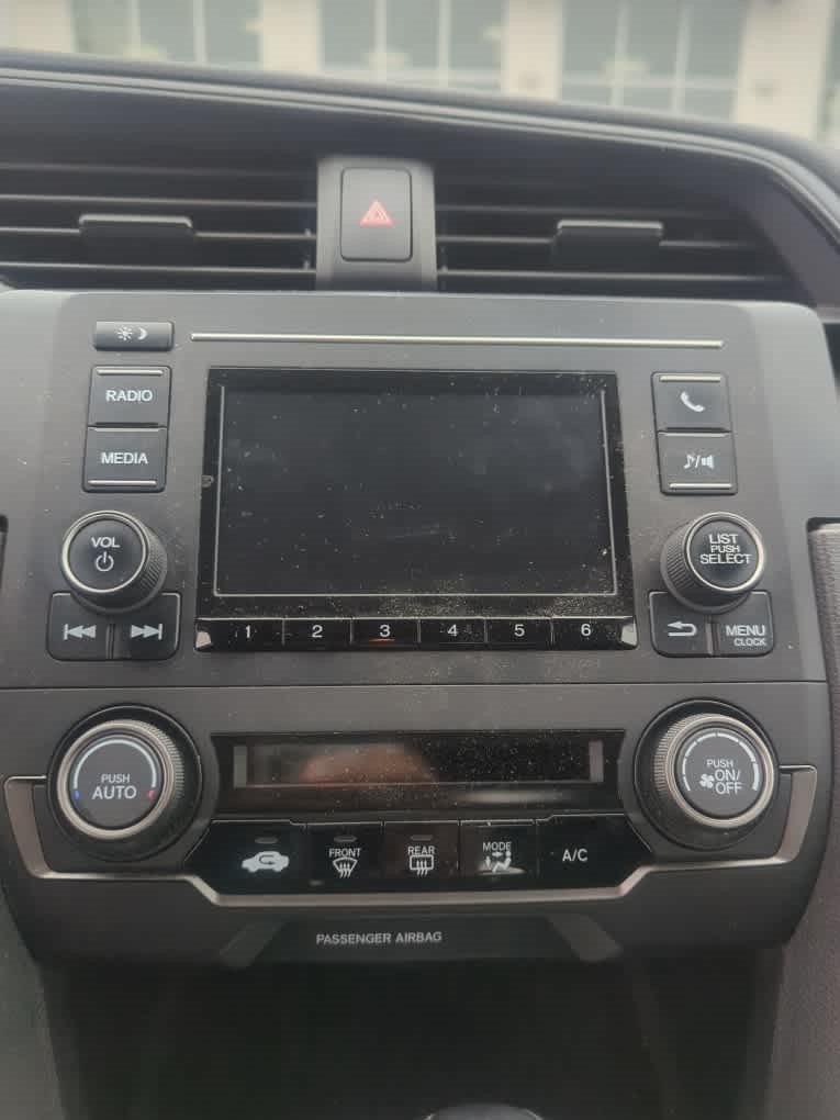 Used 2017 Honda Civic Sport image 7