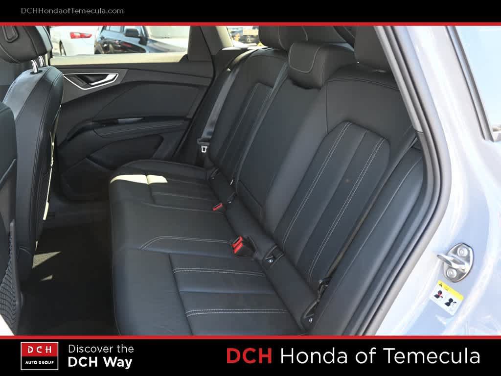 Used 2023 Audi Q4 e-tron Premium w/ Convenience Package RWD image 19