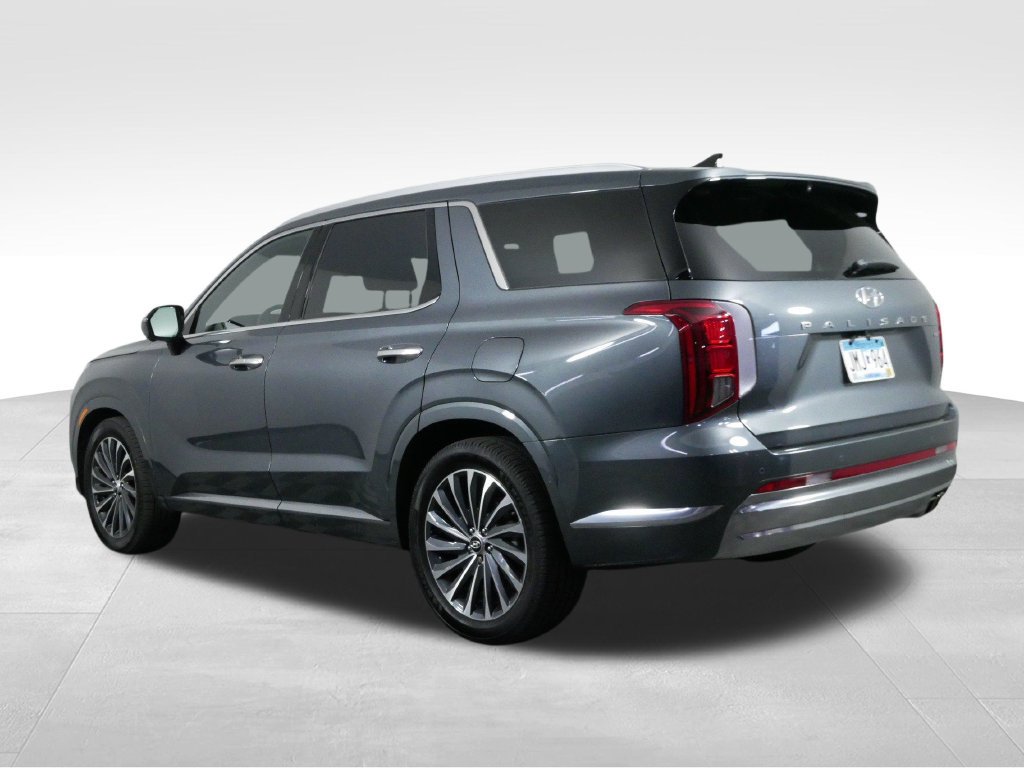 Used 2023 Hyundai Palisade Calligraphy w/ Cargo Package AWD/4WD image 8