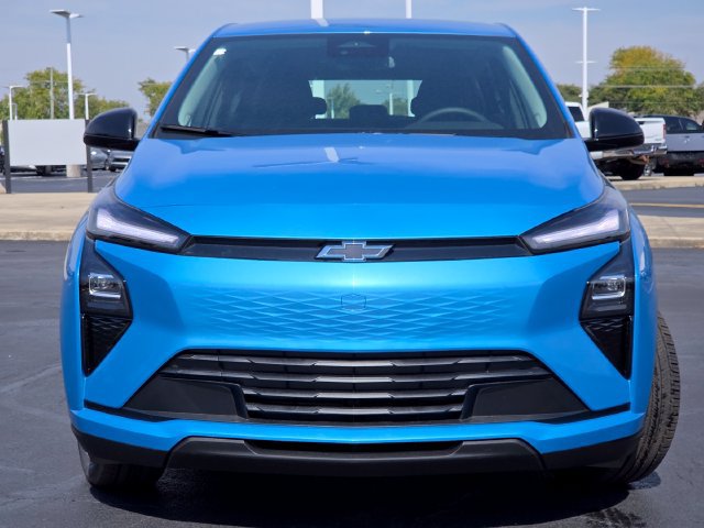New 2027 Chevrolet Bolt LT w/ Comfort Package FWD image 9