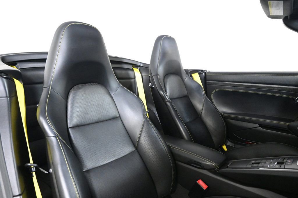Certified 2017 Porsche 911 Turbo S image 19