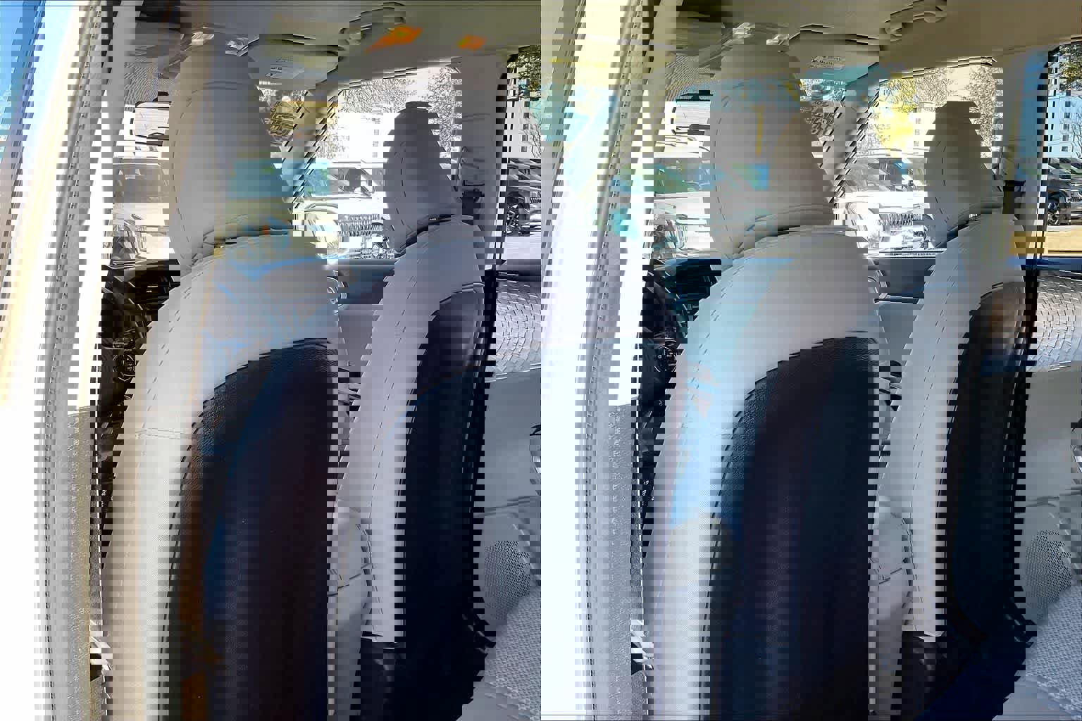 Certified 2022 Kia Soul LX image 11