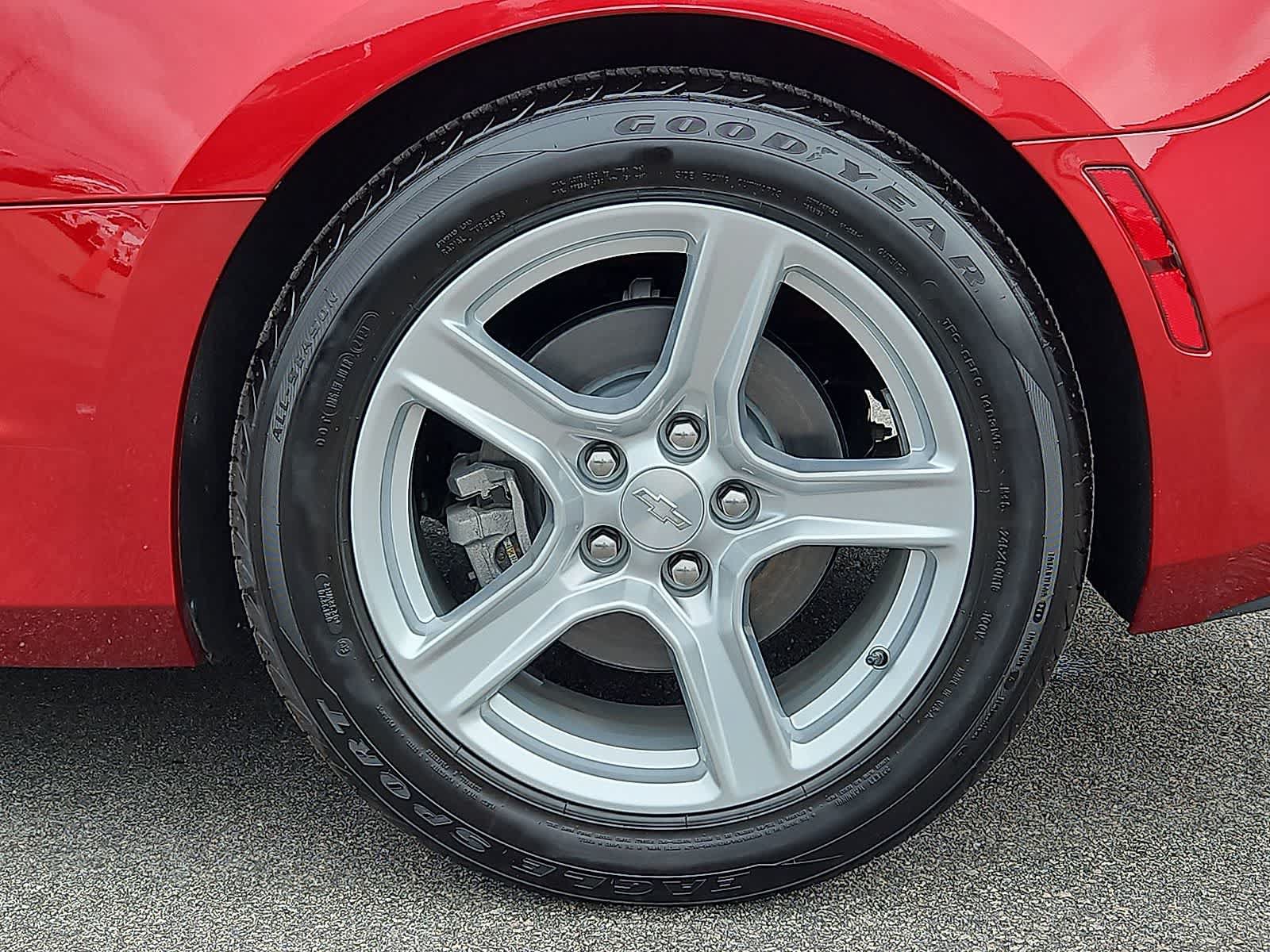 Used 2024 Chevrolet Camaro LT RWD image 37