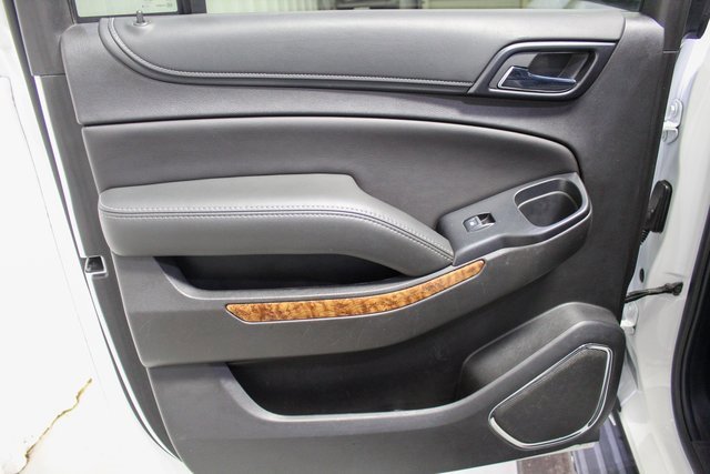 Used 2019 Chevrolet Suburban Premier image 13