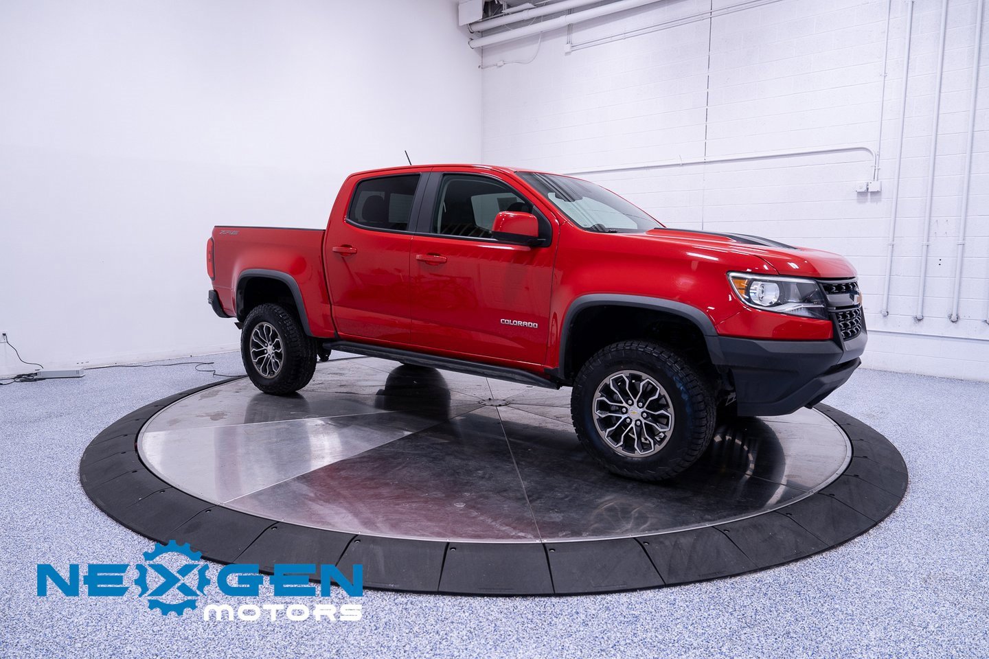Used 2018 Chevrolet Colorado ZR2 image 2