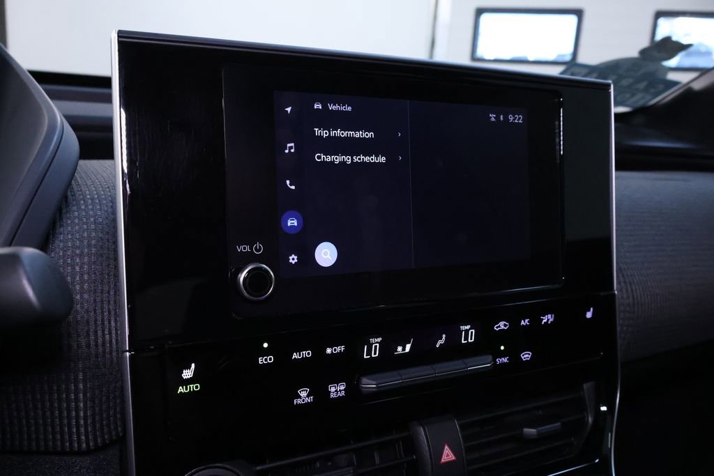 Used 2024 Subaru Solterra Premium image 30