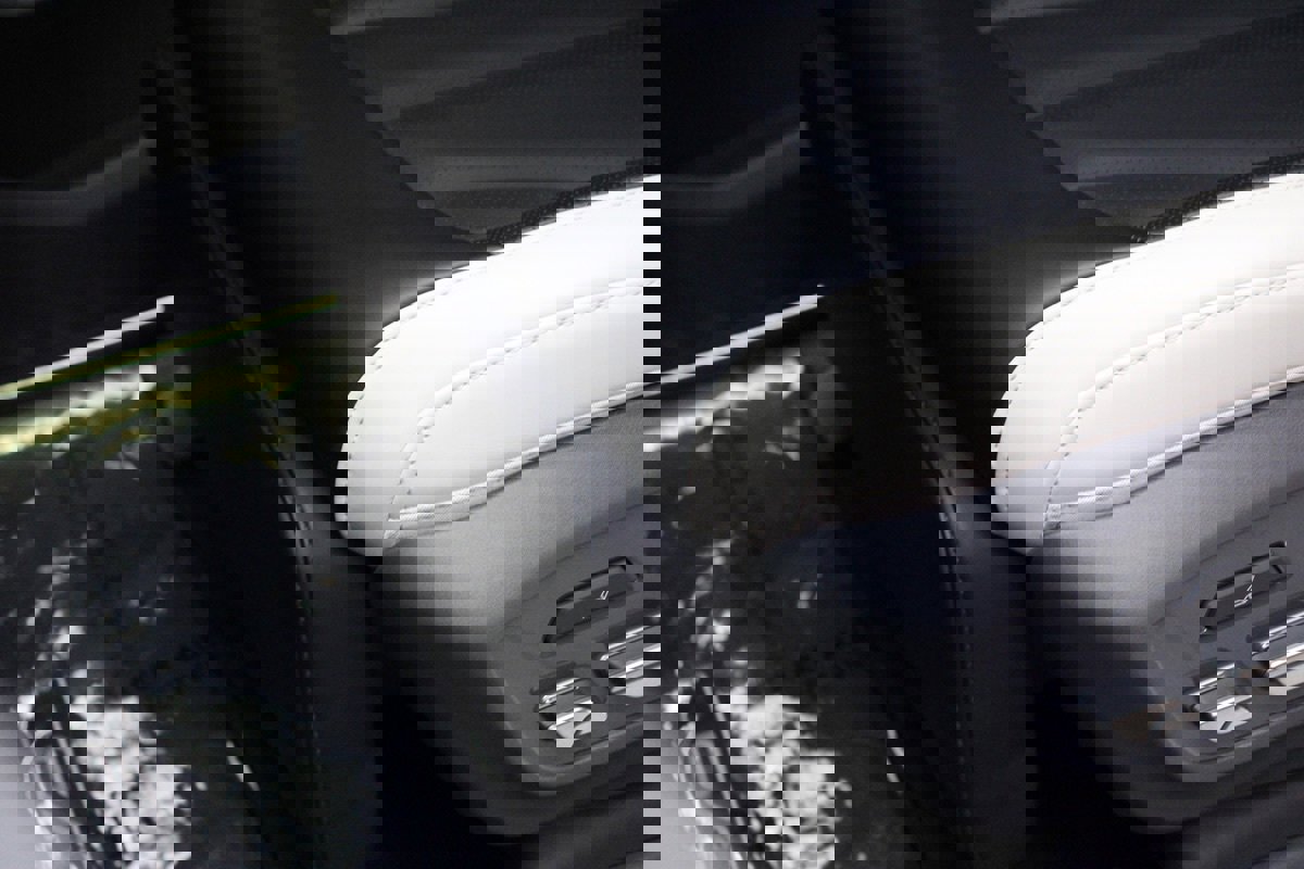 Used 2024 Kia EV9 GT-Line image 45