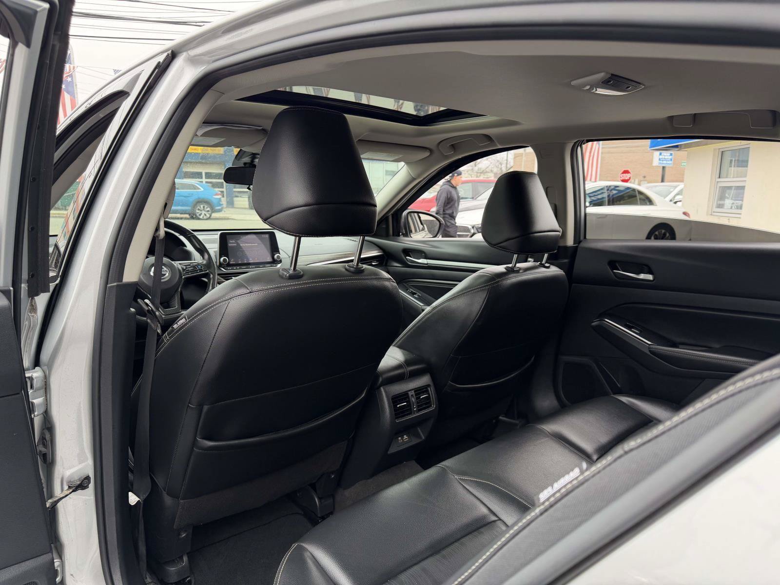 Used 2022 Nissan Altima 2.5 SL FWD image 25