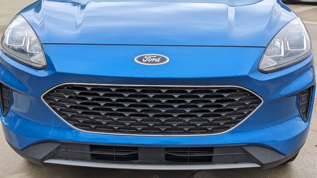Used 2020 Ford Escape SE AWD/4WD image 9