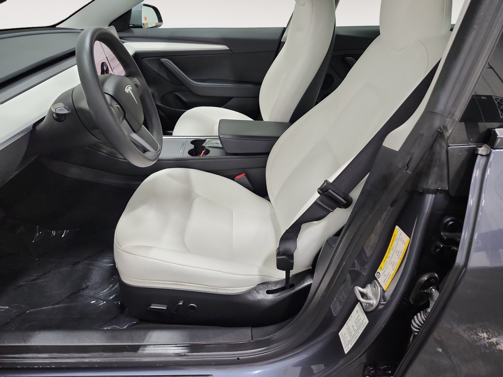 Used 2023 Tesla Model 3 Standard Range RWD image 10