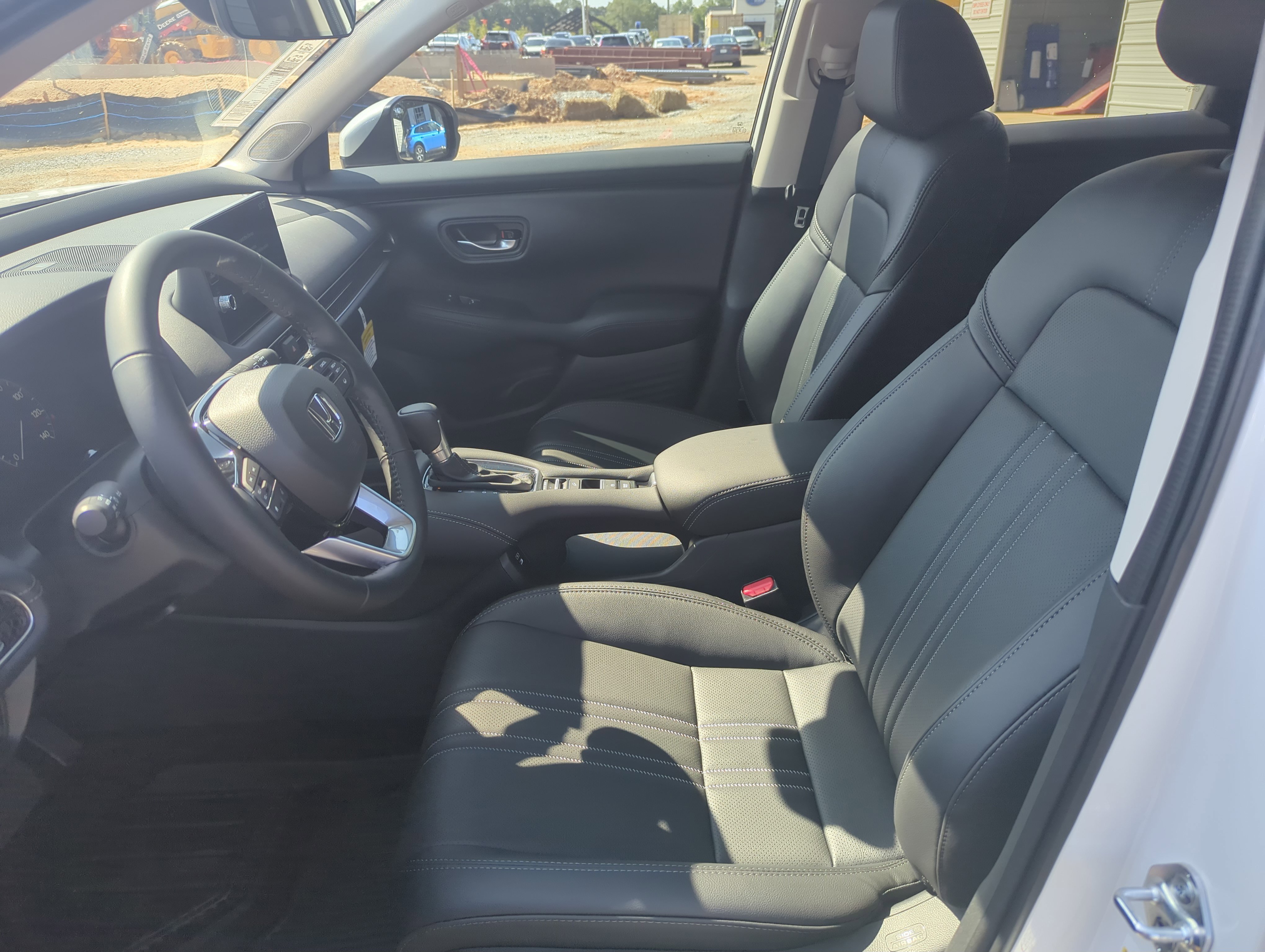 Used 2026 Honda HR-V EX-L image 18