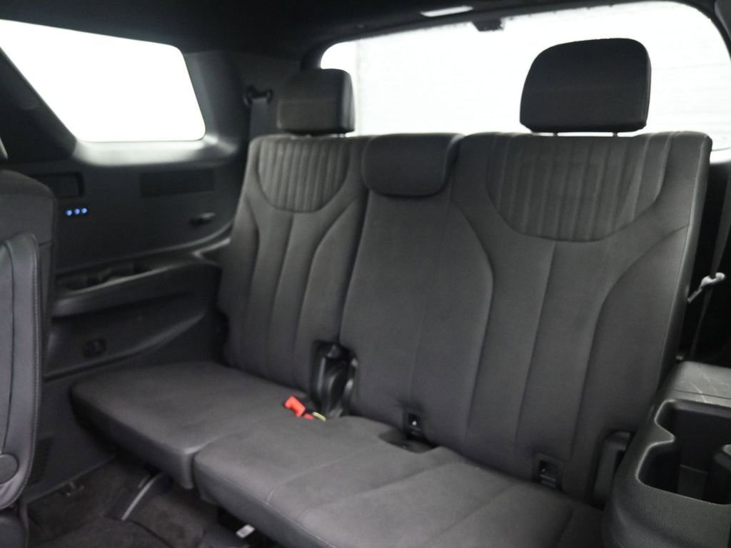 Used 2024 Hyundai Palisade Calligraphy image 24