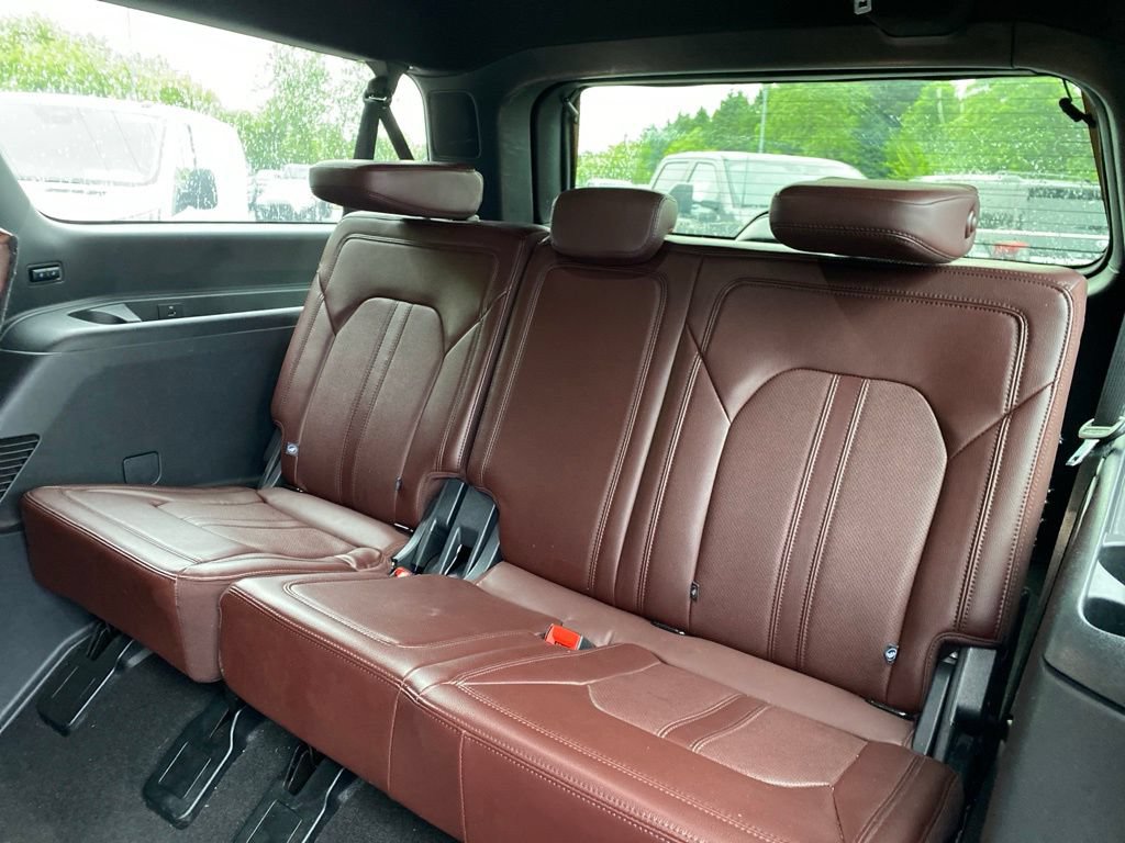 Certified 2024 Ford Expedition Max Limited AWD/4WD image 8