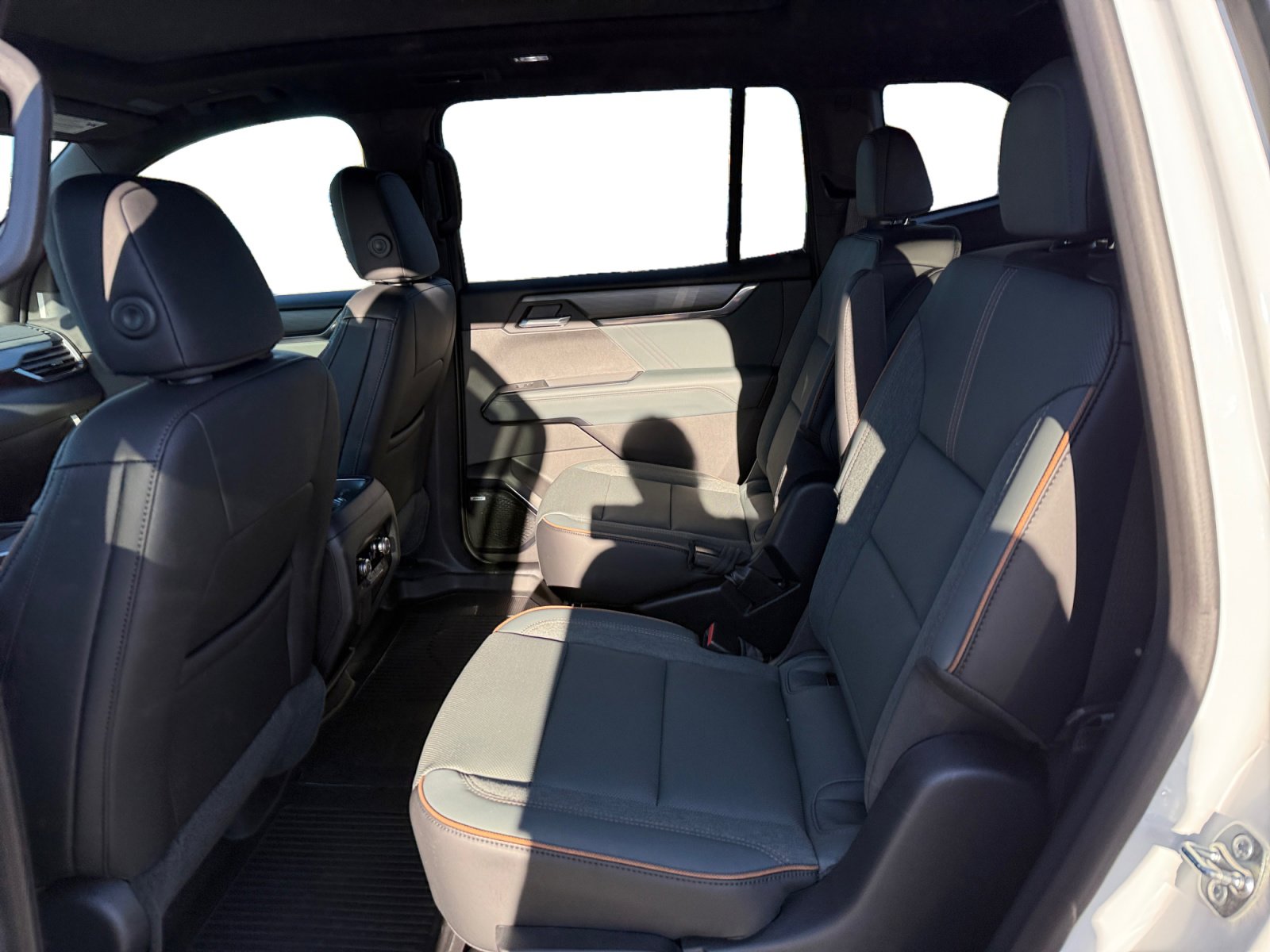 New 2026 GMC Acadia AT4 w/ Luxury Package image 16