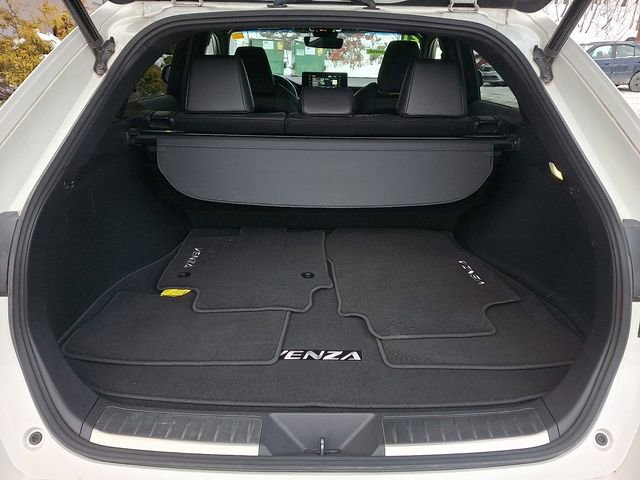 Used 2021 Toyota Venza XLE w/ Softex Package image 28