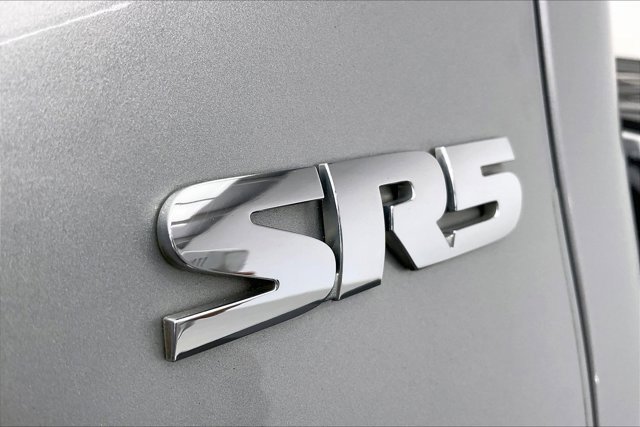 Used 2020 Toyota Tacoma SR5 image 7